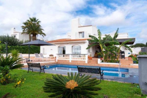 VILLA ABBA, POOL & SEA VIEWS